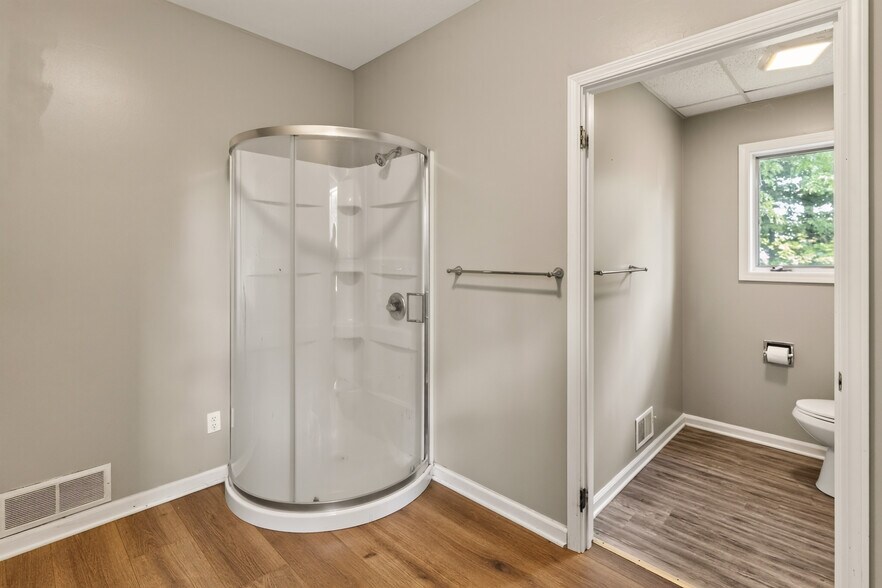 More Photos Of 6107 Loomis Rd, Farmington Office For Sale