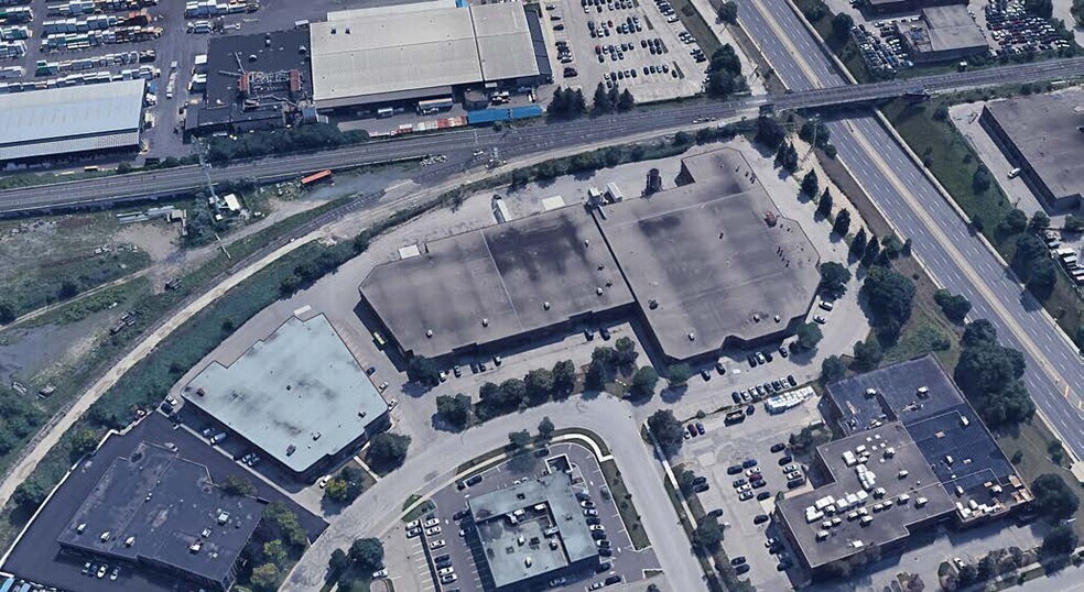 More Photos Of 115 Drumlin Cir, Vaughan Manufacturing For Lease