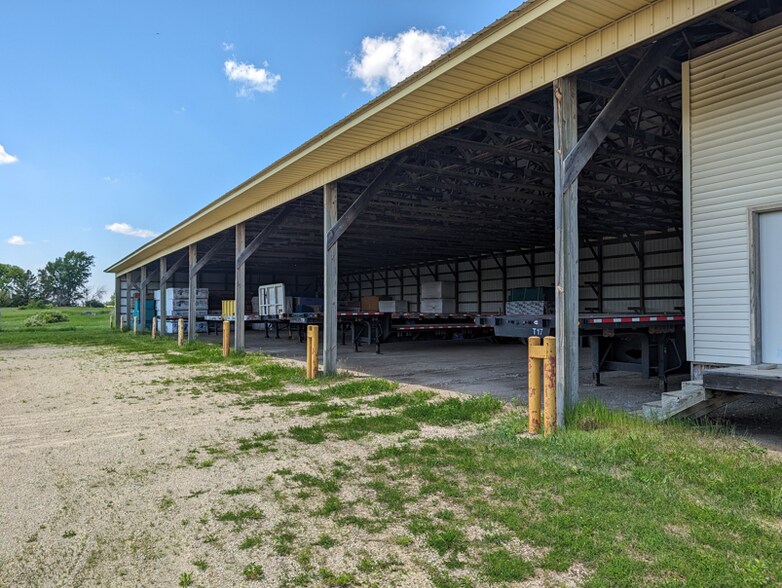 More Photos Of 6150 W Frontage Rd, Medford Warehouse For Sale
