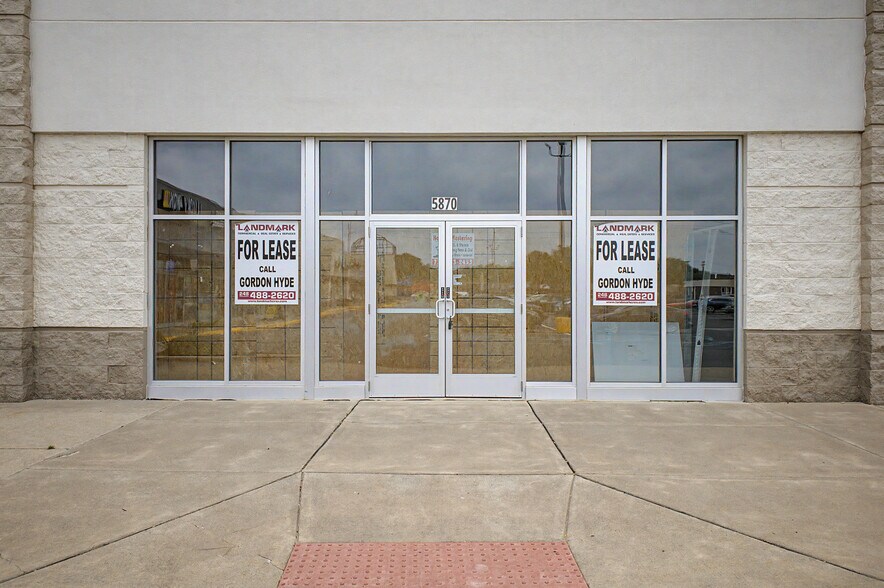 More Photos Of 5866-5870 Middlebelt Rd, Garden City Freestanding For Lease