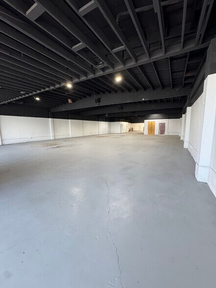 More Photos Of 1315 N Main St, Santa Ana Freestanding For Lease