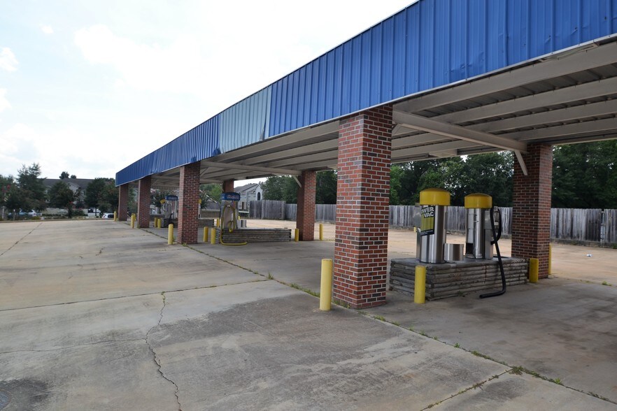 More Photos Of 5 Price Rd, Phenix City Carwash For Sale