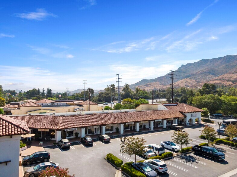 More Photos Of 30313-30317 Canwood St, Agoura Hills Unknown For Lease