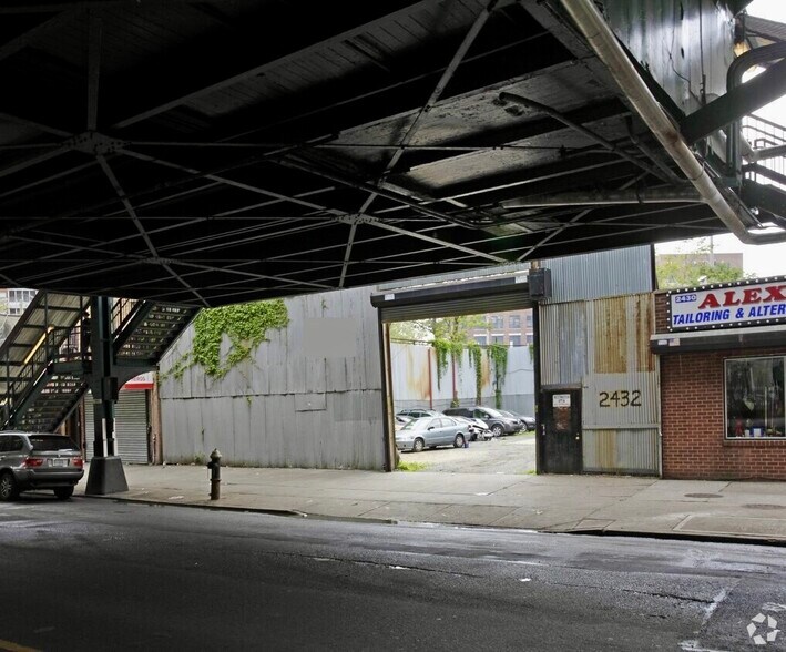 More Photos Of , Brooklyn Unknown For Sale