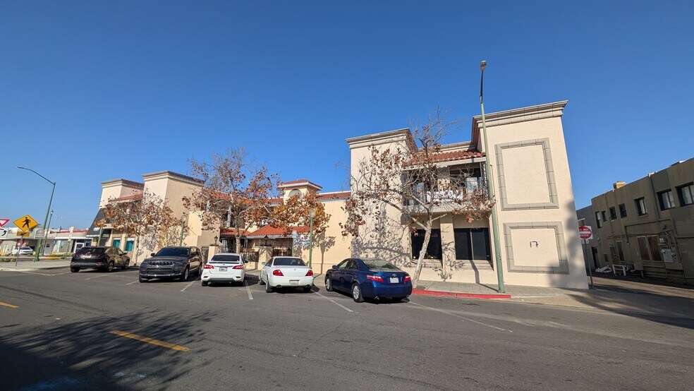 More Photos Of 201 E Grand Ave, Escondido Storefront Retail Office For Sale