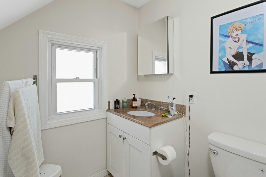 More Photos Of 45 Pleasant St, Stamford Apartments For Sale