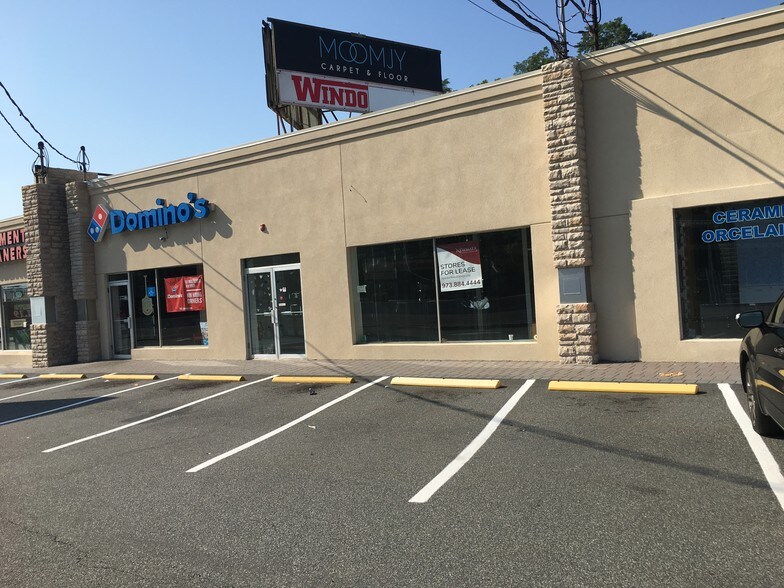 More Photos Of 319-325 State Route 10, East Hanover General Retail For Lease