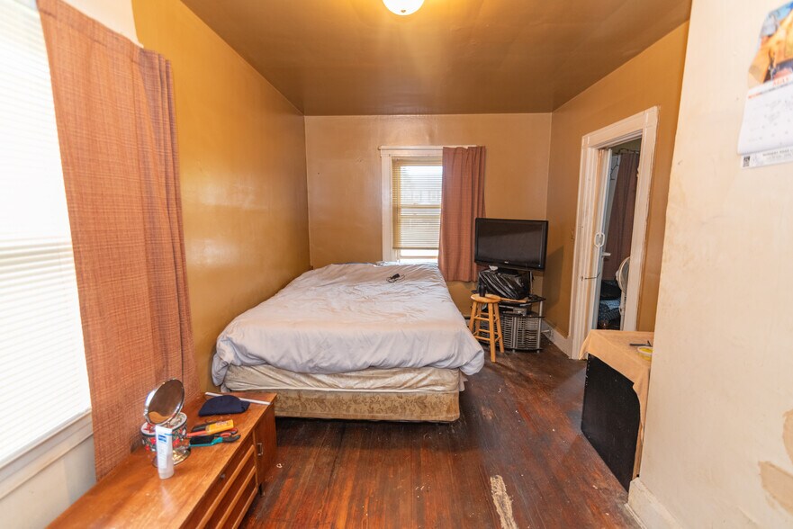 More Photos Of 6300 Liberty Rd, Gwynn Oak Apartments For Sale