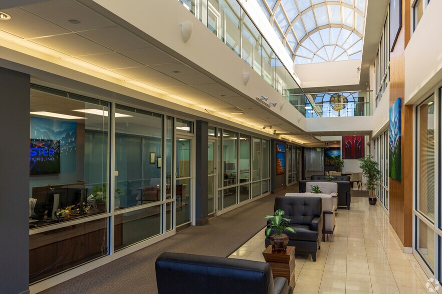 More Photos Of 1S443 Summit Ave, Oakbrook Terrace Medical For Sale