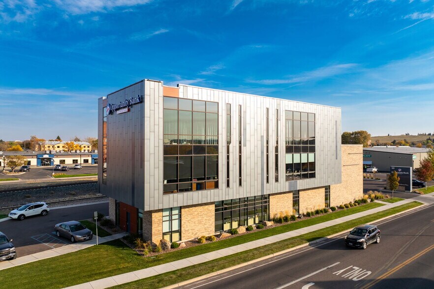 More Photos Of 501 River Dr S, Great Falls Office For Sale