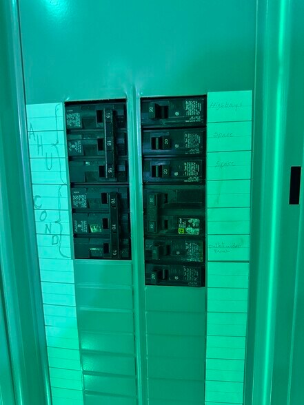 More Photos Of 1230 N US Highway 1, Ormond Beach Flex For Lease