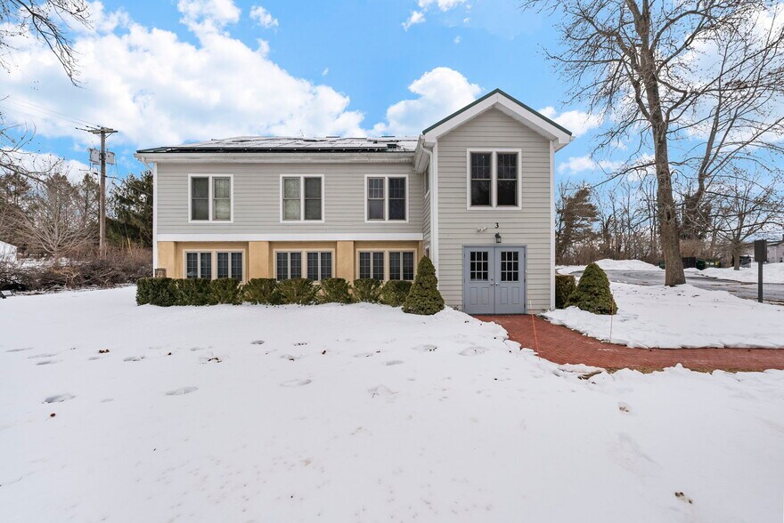 More Photos Of 3 Mapleton Rd, Princeton Office For Sale