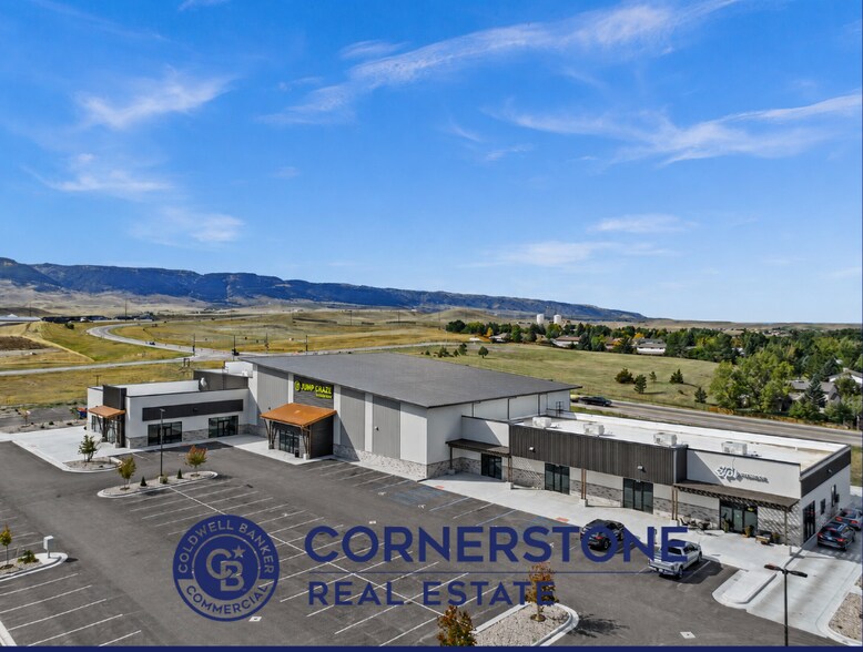 Primary Photo Of 1656 Heathrow Ave, Casper General Retail For Lease