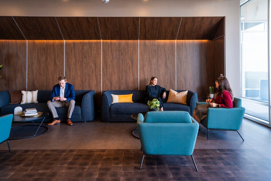 More Photos Of 2600 Via Fortuna, Austin Unknown For Lease
