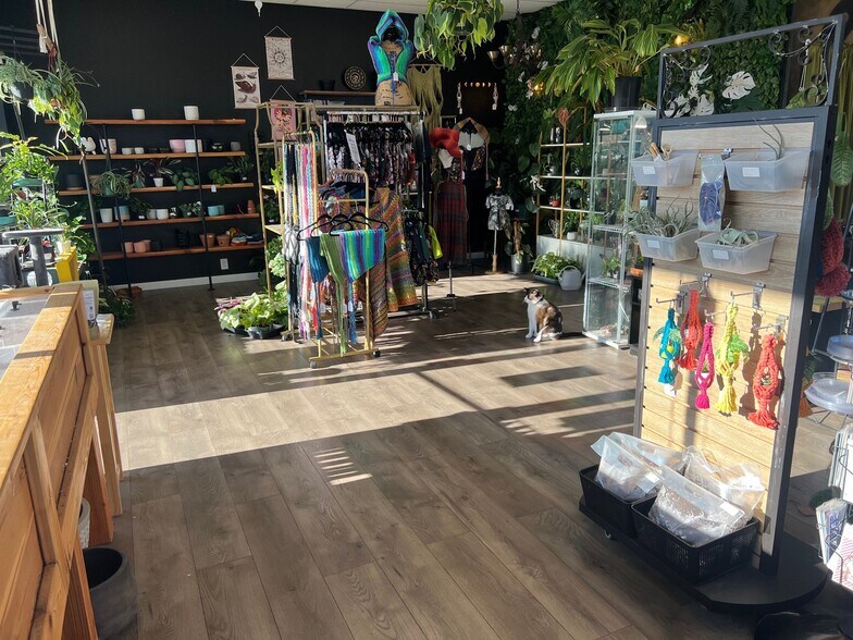 More Photos Of 1510 N Argonne Rd, Spokane Valley Freestanding For Lease