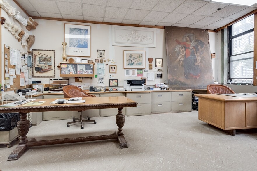 More Photos Of 54 Franklin St, Brooklyn Apartments For Sale