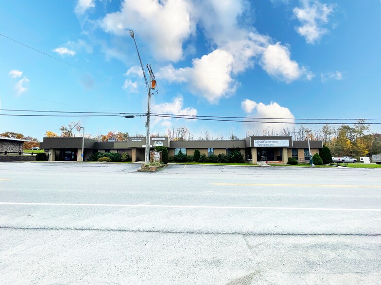 More Photos Of 230 Rock Hill Dr, Rock Hill Medical For Lease