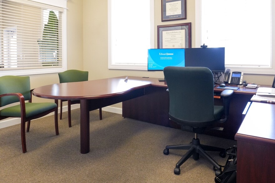 More Photos Of 15217 S Padre Island Dr, Corpus Christi Office For Lease