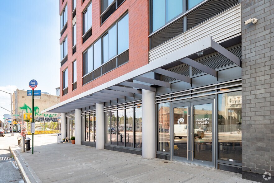 More Photos Of 8 Vanderbilt Ave, Brooklyn Apartments For Lease