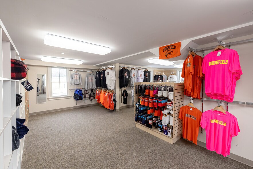 More Photos Of 27 Catoonah St, Ridgefield General Retail For Sale