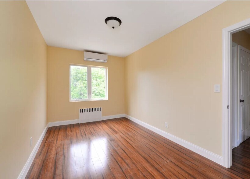 More Photos Of 112 Beech St, Yonkers Apartments For Sale