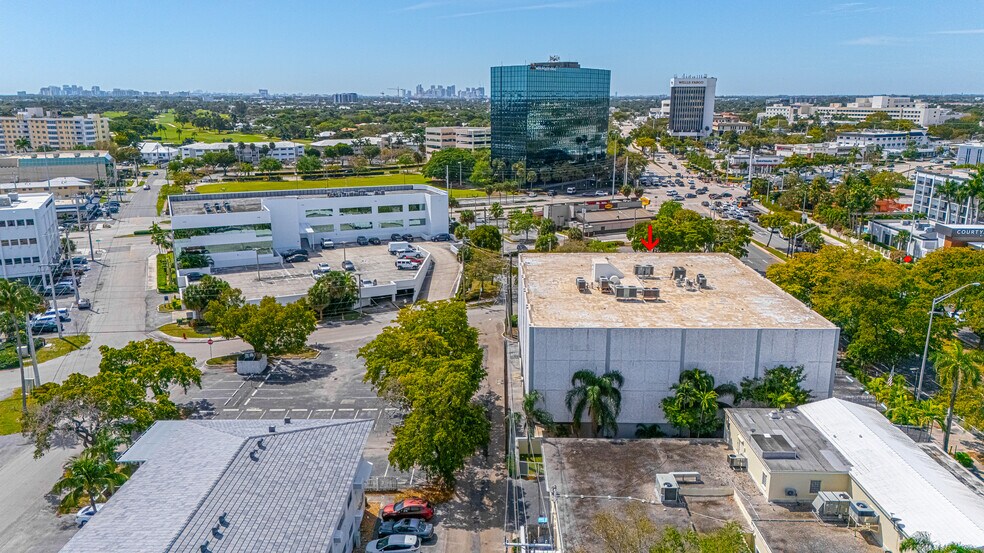 More Photos Of 5100 N Federal Hwy, Fort Lauderdale Office For Sale