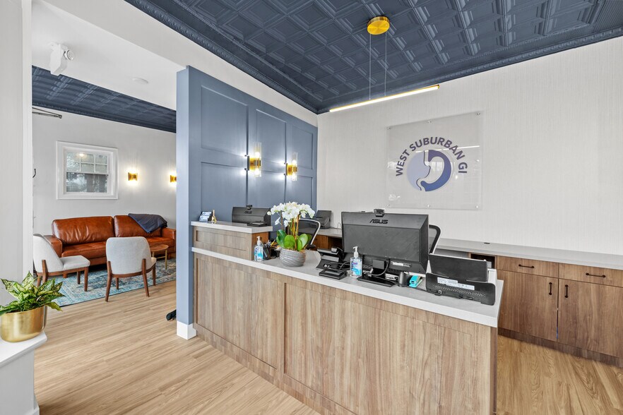 More Photos Of 14 Main St, Southborough Medical For Sale