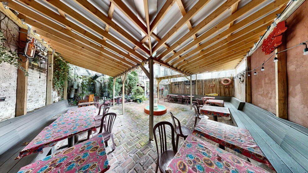 More Photos Of 195 Bedford Ave, Brooklyn Multifamily For Sale