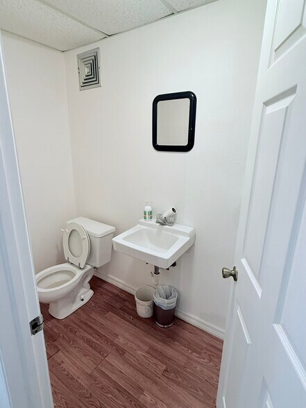 More Photos Of 2401 Destiny Way, Odessa Warehouse For Sale