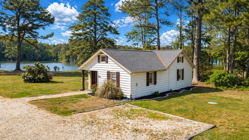 More Photos Of 172 Aldebaran Rd, Mathews Apartments For Sale