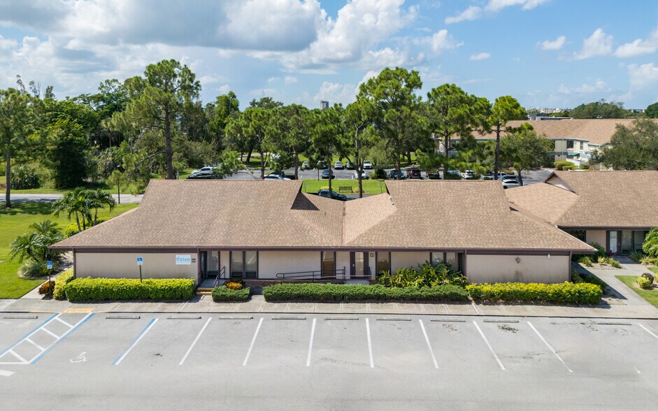 More Photos Of 12734 Kenwood Ln, Fort Myers Medical For Lease