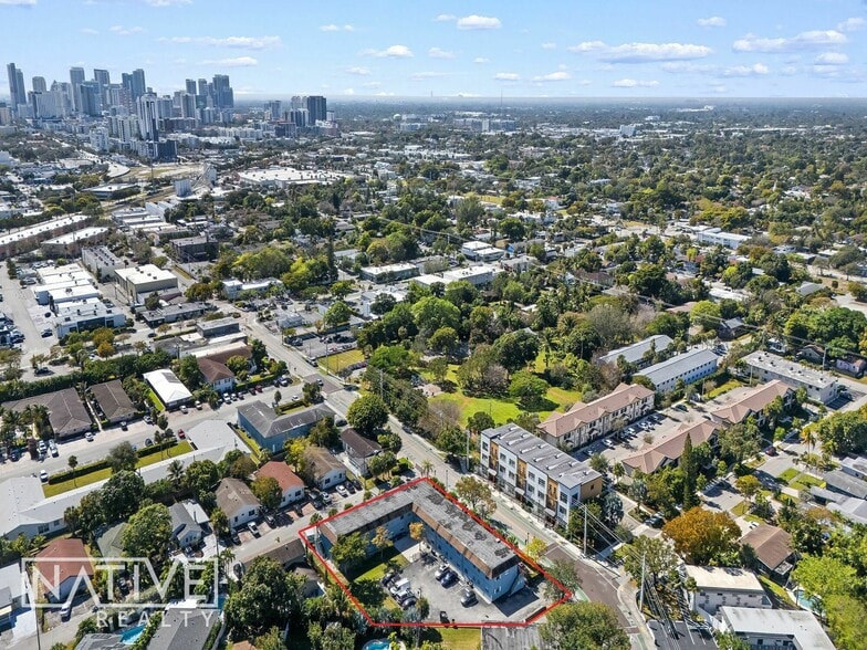 More Photos Of 707 NE 14th St, Fort Lauderdale Apartments For Sale