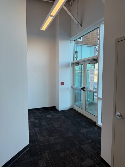 More Photos Of 222 E Witherspoon St, Louisville Apartments For Lease