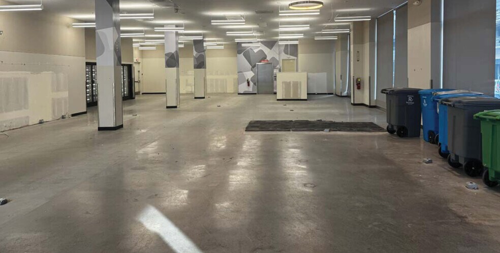 More Photos Of 399 Geary St, San Francisco Storefront For Lease