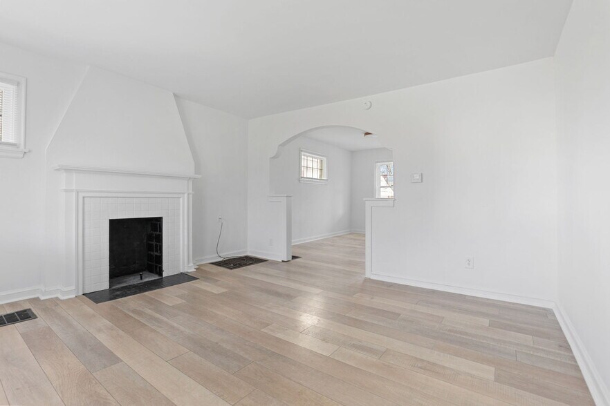 More Photos Of 644-650 S Hague Ave, Columbus Multifamily For Sale