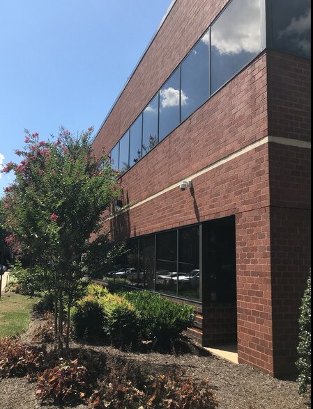 More Photos Of 4200 Forbes Blvd, Lanham Office For Lease