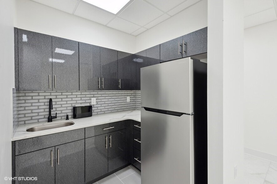 More Photos Of 90 Washington St, East Orange Medical For Sale