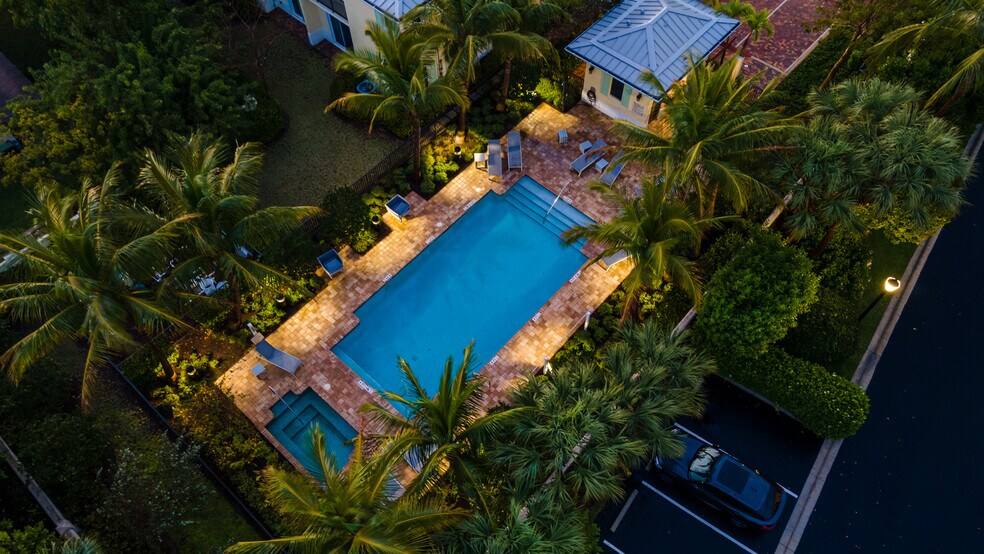 More Photos Of 3770 County Line Rd, Tequesta Apartments For Sale