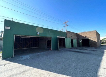 More Photos Of 3318 W Jefferson Blvd, Los Angeles Storefront Retail Residential For Sale