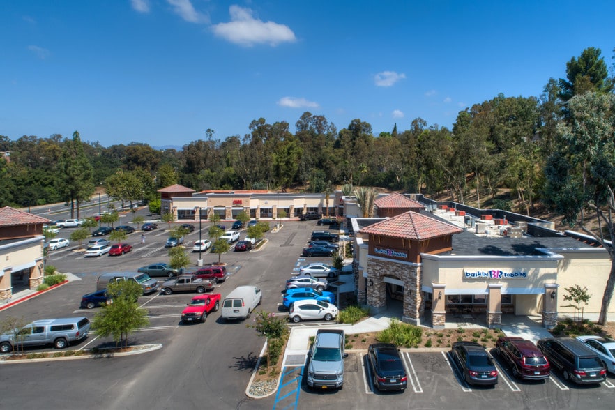 More Photos Of 22902-22922 Los Alisos Blvd, Mission Viejo Convenience Store For Lease