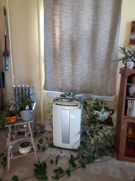 More Photos Of 6945 Weaversville Rd, Northampton Apartments For Sale