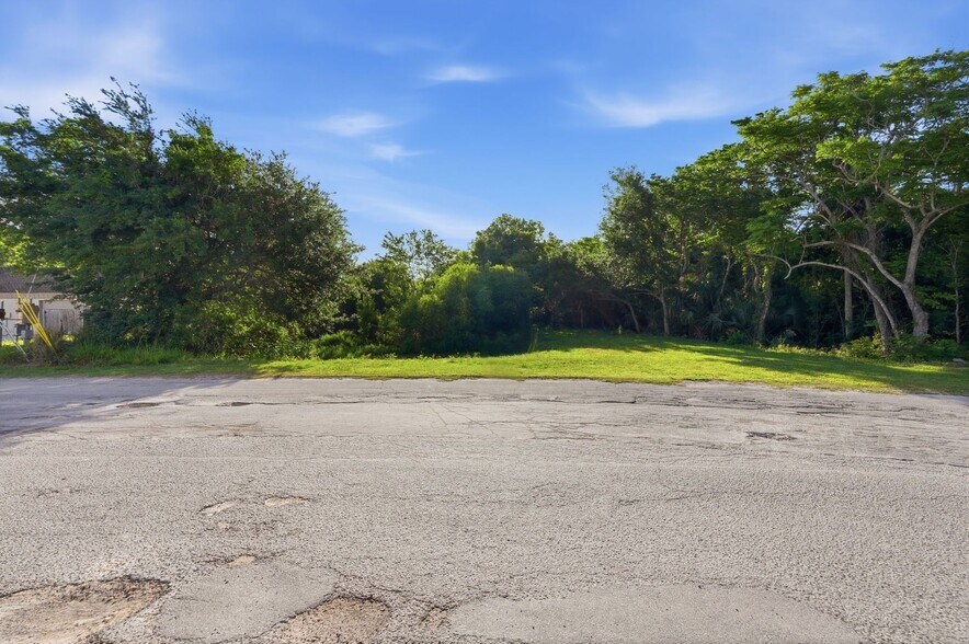More Photos Of 7810 Clark Moody Blvd, Port Richey Land For Sale