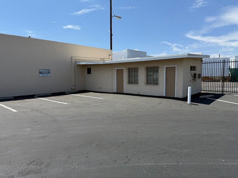 More Photos Of 508 Glenoaks Blvd, San Fernando Industrial For Sale