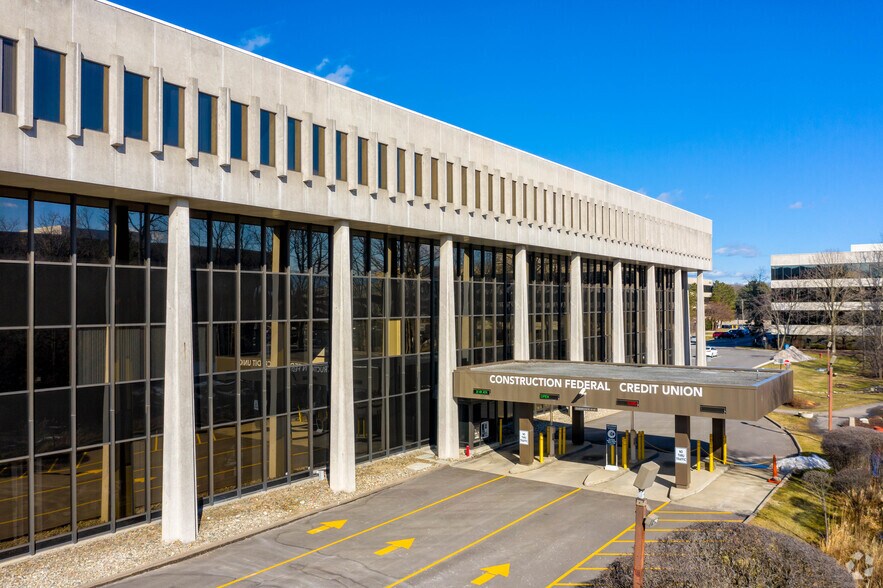 30400 Telegraph Rd, Bingham Farms, MI 48025 Office