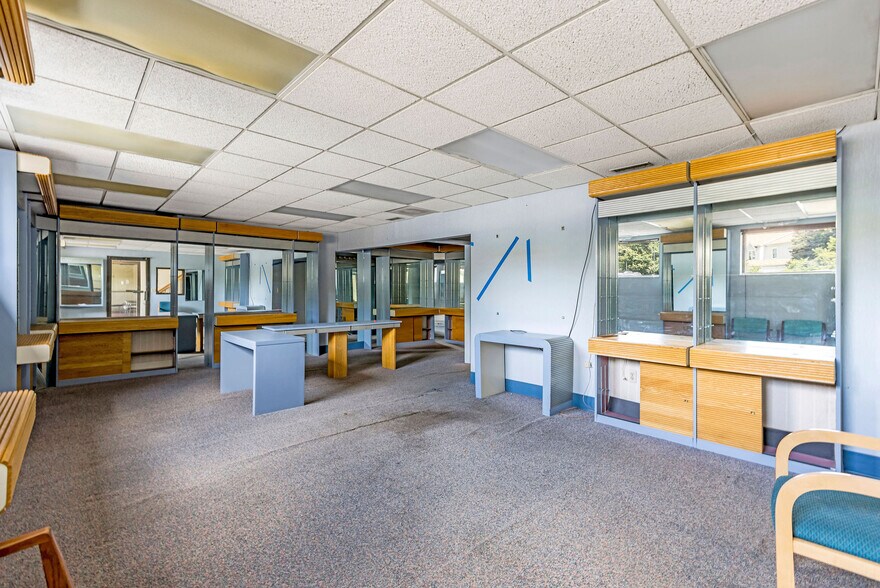 More Photos Of 9030 Montgomery Rd, Cincinnati Medical For Lease