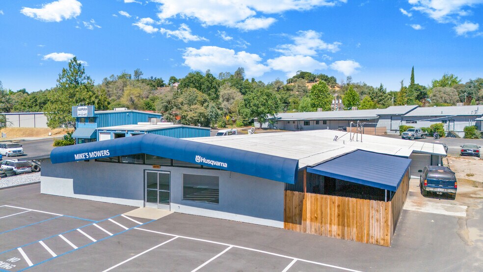 More Photos Of 20736 Longeway Rd, Sonora General Retail For Lease