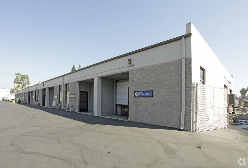More Photos Of 2680 Pomona Blvd, Pomona Manufacturing For Lease