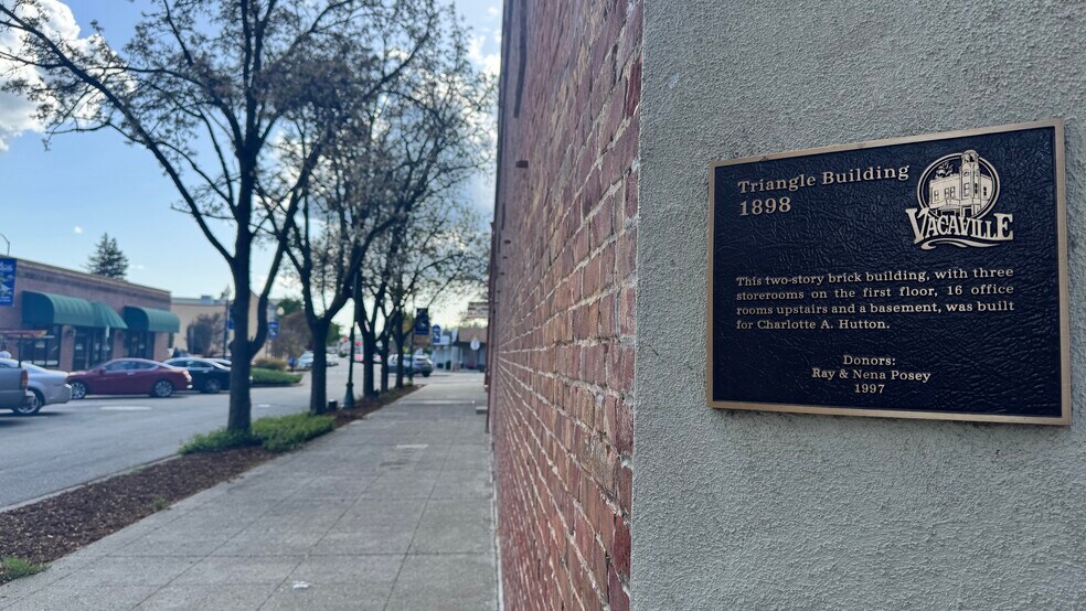 More Photos Of 400-412 Main St, Vacaville Storefront Retail Office For Lease