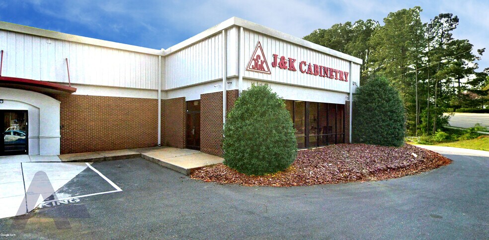 More Photos Of 1904 New Hope Church Rd, Raleigh Flex For Lease