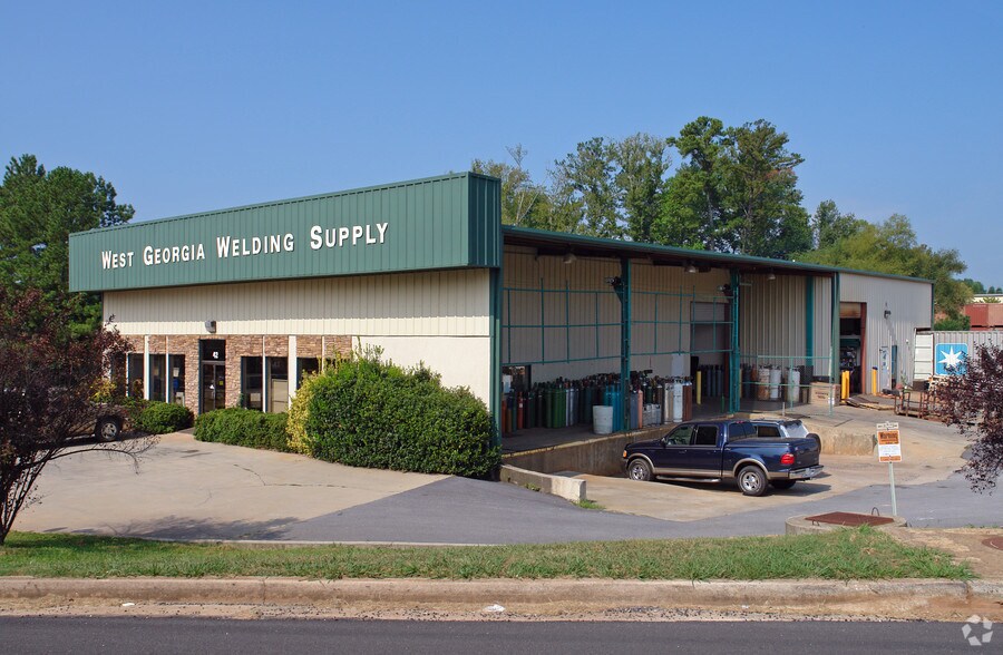 More Photos Of 42 Werz Industrial Dr, Newnan Light Manufacturing For Sale